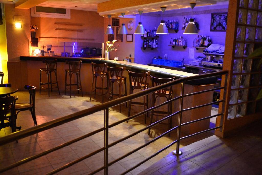 Hostal El Vegano Utiel Esterno foto